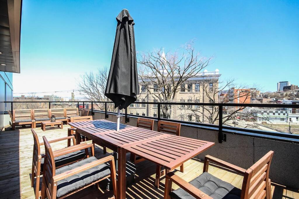 ケベックシティK-417 / Parking & Gym - Private Balconiesアパートメント エクステリア 写真